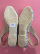 Load image into Gallery viewer, Pre-Loved La Badia Slingbacks Size 42
