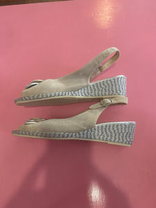 Pre-Loved La Badia Slingbacks Size 42