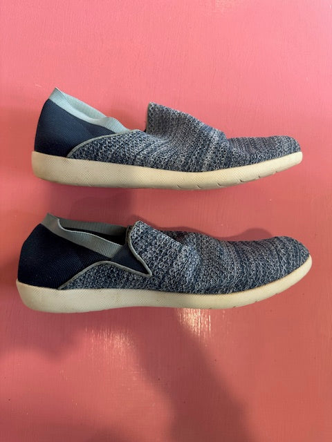 Pre-Loved Ziera Blue Shoes Size 45