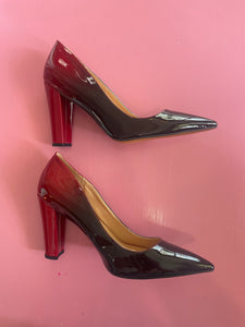 Pre-Loved Wet Kiss Heels Size 44/AU13