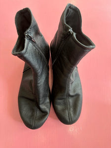 Pre-Loved Arcopedico Black Boots Size 42