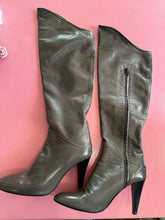 Load image into Gallery viewer, Pre-Loved Amber Rossi Long Boots Size 44.45
