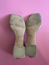 Load image into Gallery viewer, Pre-Loved Wittner Gold Sandals Size 41
