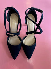 Load image into Gallery viewer, Pre-Loved Carvela Navy Heels Size 41
