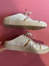 Load image into Gallery viewer, Pre-Loved Hinako Rafa Size 44/AU12
