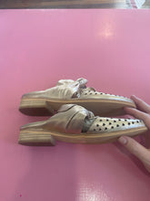 Load image into Gallery viewer, Pre-Loved Mollini Rose Gold Slides Size 42
