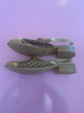 Load image into Gallery viewer, Pre-Loved Marco Santini Slinky Size 43
