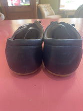 Load image into Gallery viewer, Pre-Loved Josef Seibel Fiona Size 43/AU11
