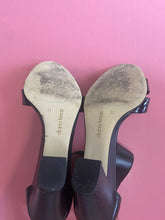 Load image into Gallery viewer, Pre-Loved Diana Ferrari Black Sandal Size AU11
