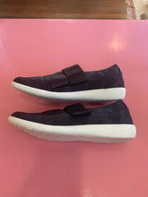 Load image into Gallery viewer, Pre-Loved Ziera Urban Navy Size 42FF
