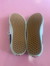 Load image into Gallery viewer, Pre-Loved Vans in Pink &amp; Navy Size AU12
