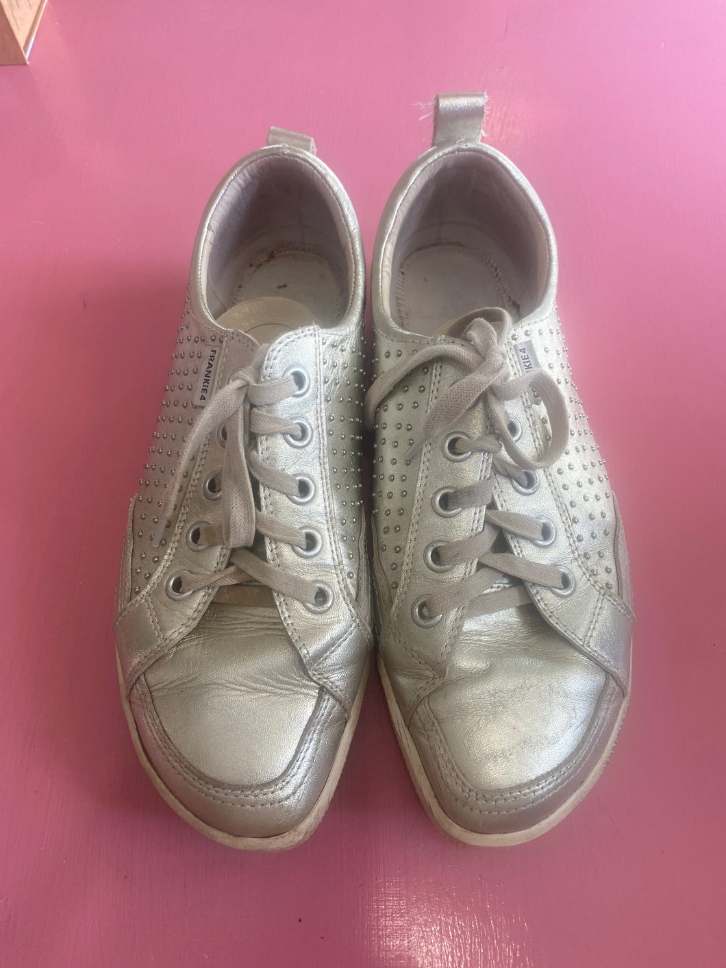 Pre-Loved Frankie4 Ellie III Size AU12