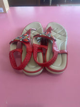 Load image into Gallery viewer, Pre-Loved Red Thong Sandal Size 43
