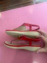 Load image into Gallery viewer, Pre-Loved Red Thong Sandal Size 43
