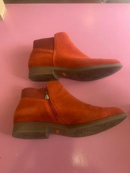 Pre-Loved Hush Puppies Candid Size AU12