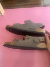 Load image into Gallery viewer, Pre-Loved Birkenstock Arizona Size 44
