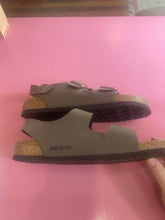 Load image into Gallery viewer, Pre-Loved Birkenstock Arizona Size 44
