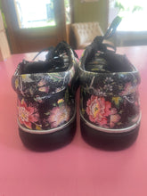 Load image into Gallery viewer, Pre-Loved Ziera Active Floral Sneaker Size 43
