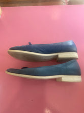 Load image into Gallery viewer, Pre-Loved Bueno Blue Flat Size 45
