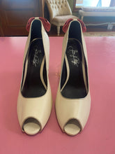 Load image into Gallery viewer, Pre-Loved Shoes of Prey Peeptoes Size 42
