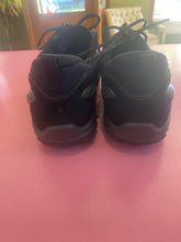 Load image into Gallery viewer, Pre-Loved Ecco Sneaker Size 42
