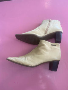 Pre-Loved Hispanitas Nude Boots Size 41